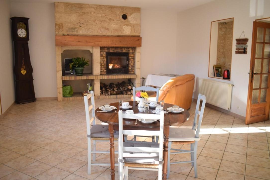Chambre D'Hotes Auriac Du Perigord Εξωτερικό φωτογραφία